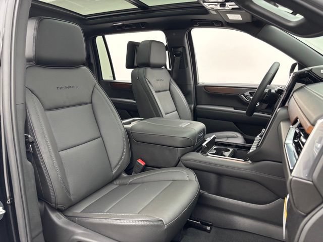 New 2026 GMC Yukon XL Denali w/ Denali Reserve Package AWD/4WD image 39