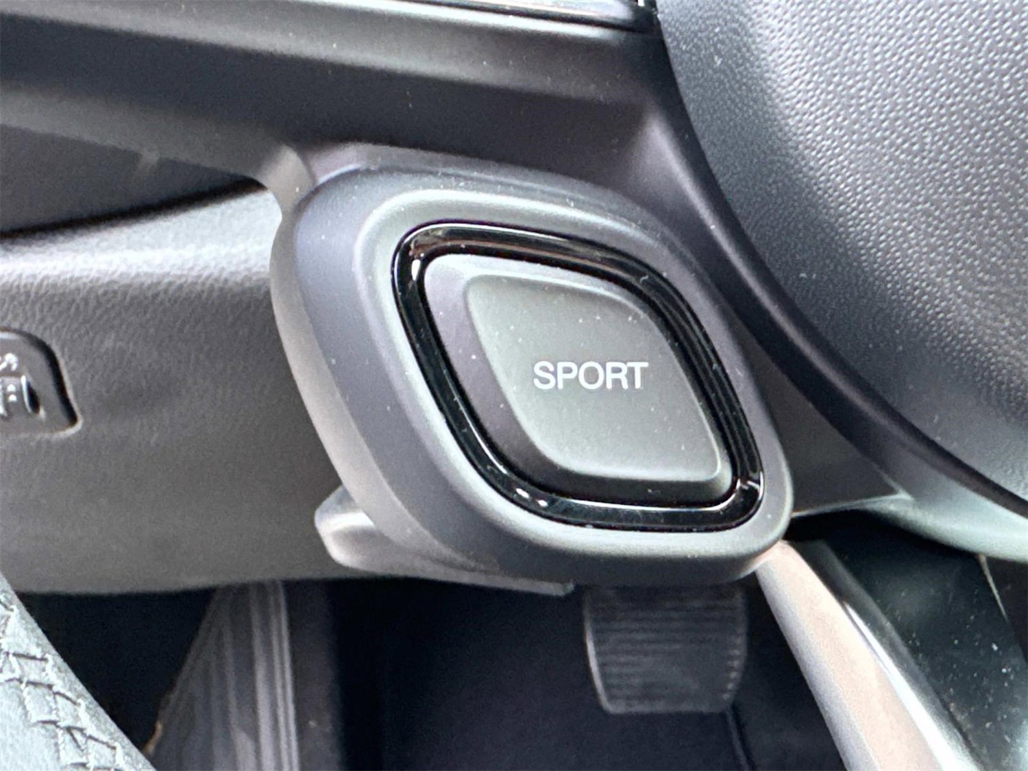 New 2025 Dodge Hornet GT image 25