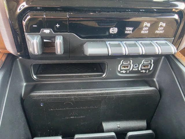 Used 2020 RAM 3500 Limited AWD/4WD image 21