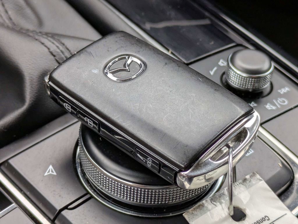 Certified 2025 MAZDA CX-30 AWD 2.5 S w/ Preferred Package image 31