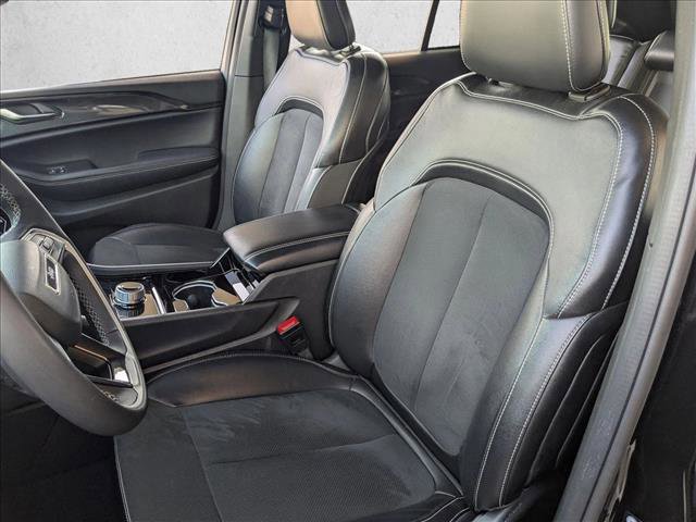 Used 2023 Jeep Grand Cherokee Altitude image 16