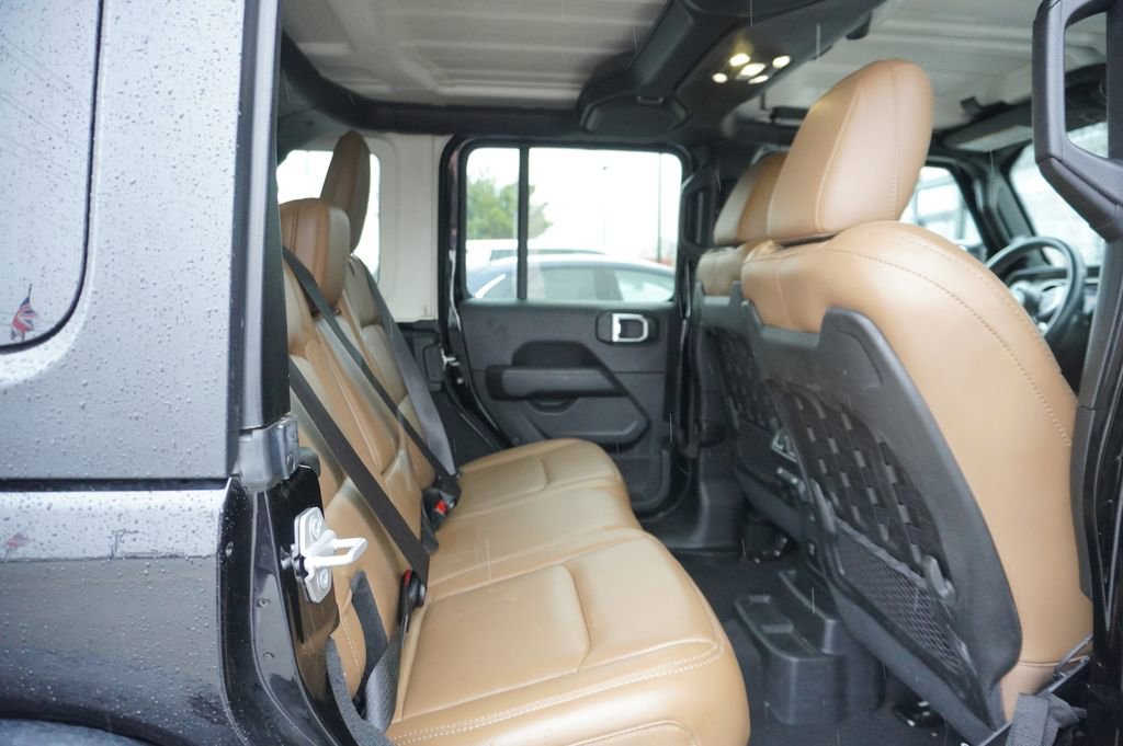 Used 2020 Jeep Wrangler Unlimited Rubicon w/ Cold Weather Group image 7
