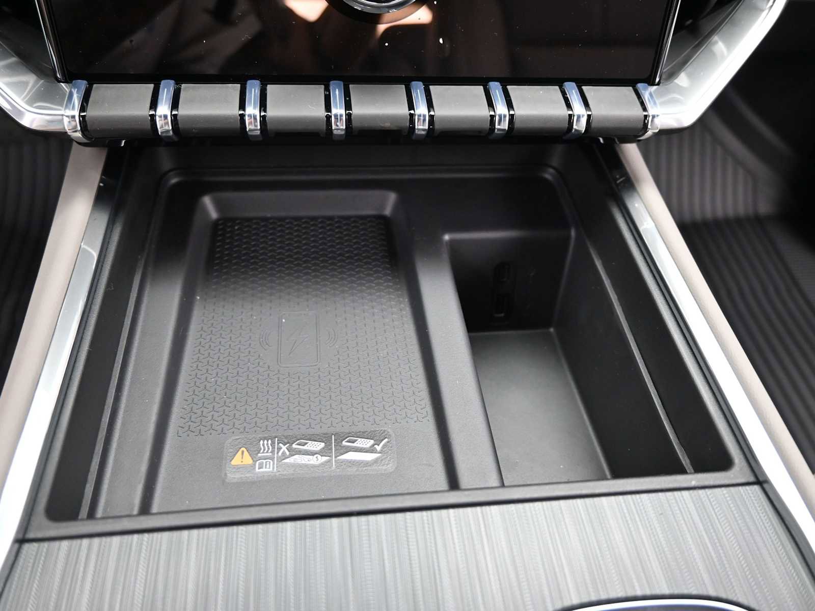 New 2026 GMC Acadia Elevation w/ Elevation Premium Package image 19