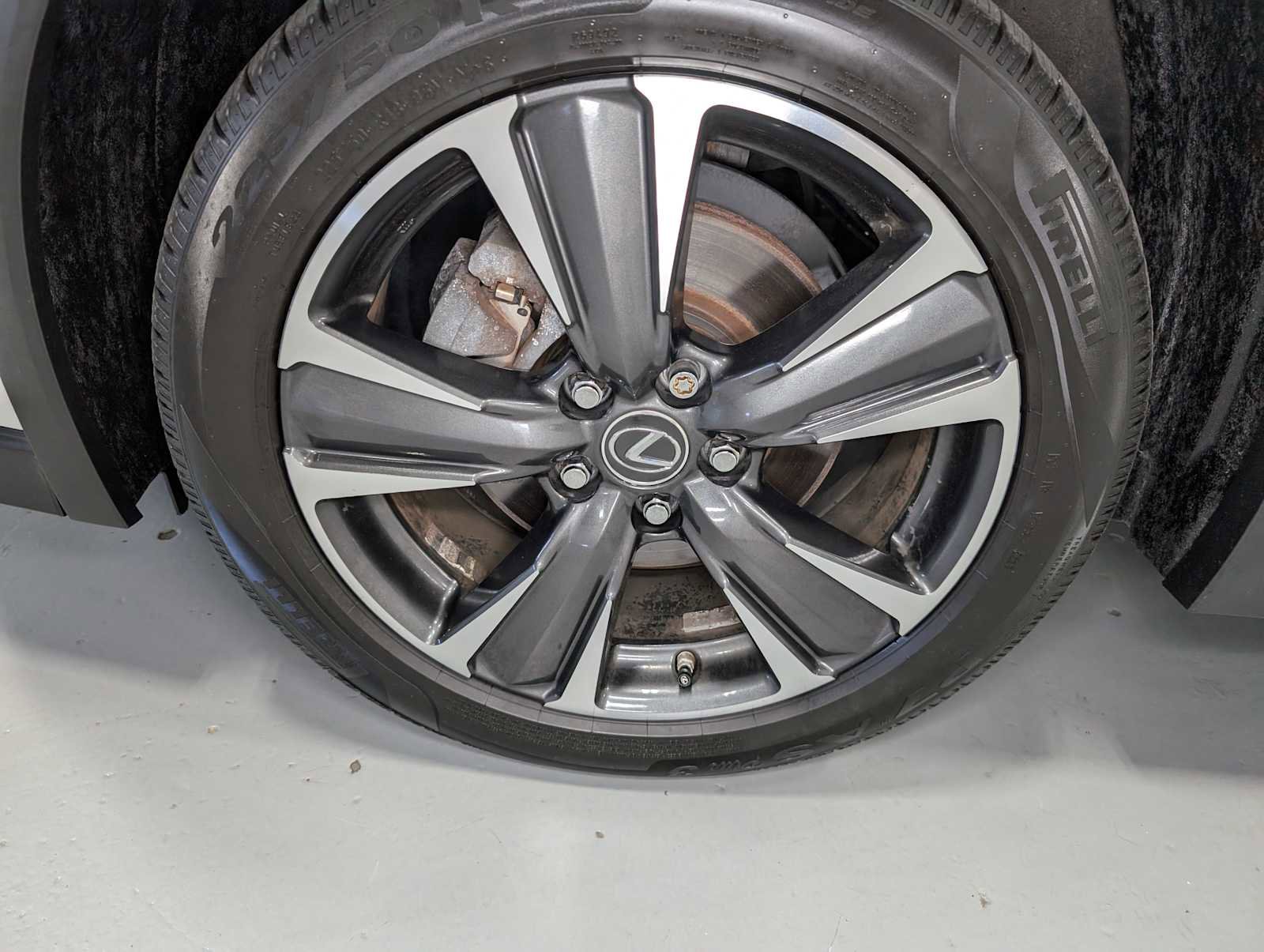 Used 2020 Lexus UX 250h w/ Premium Package image 3