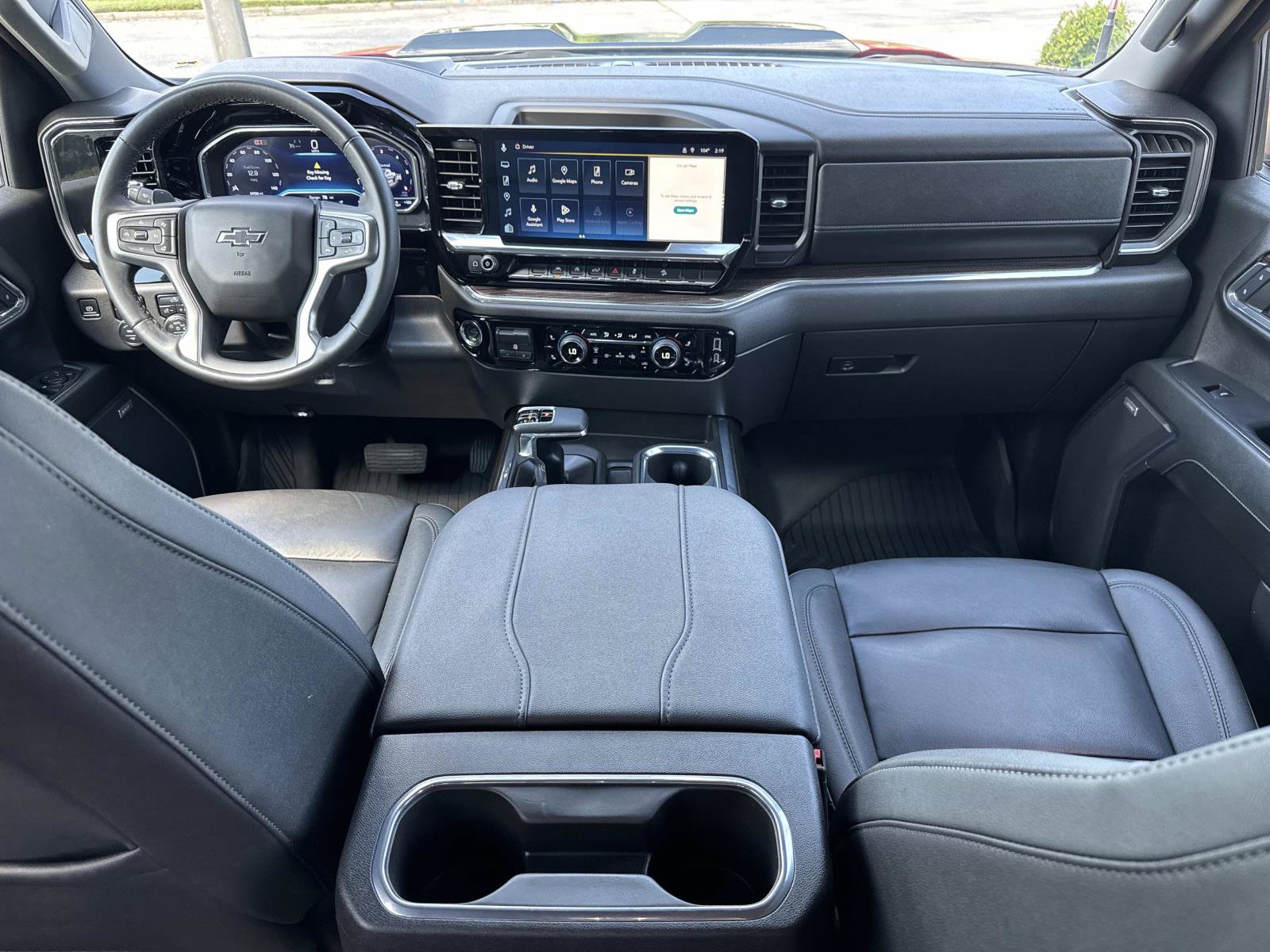 Used 2024 Chevrolet Silverado 1500 LT Trail Boss w/ Convenience Package II AWD/4WD image 28