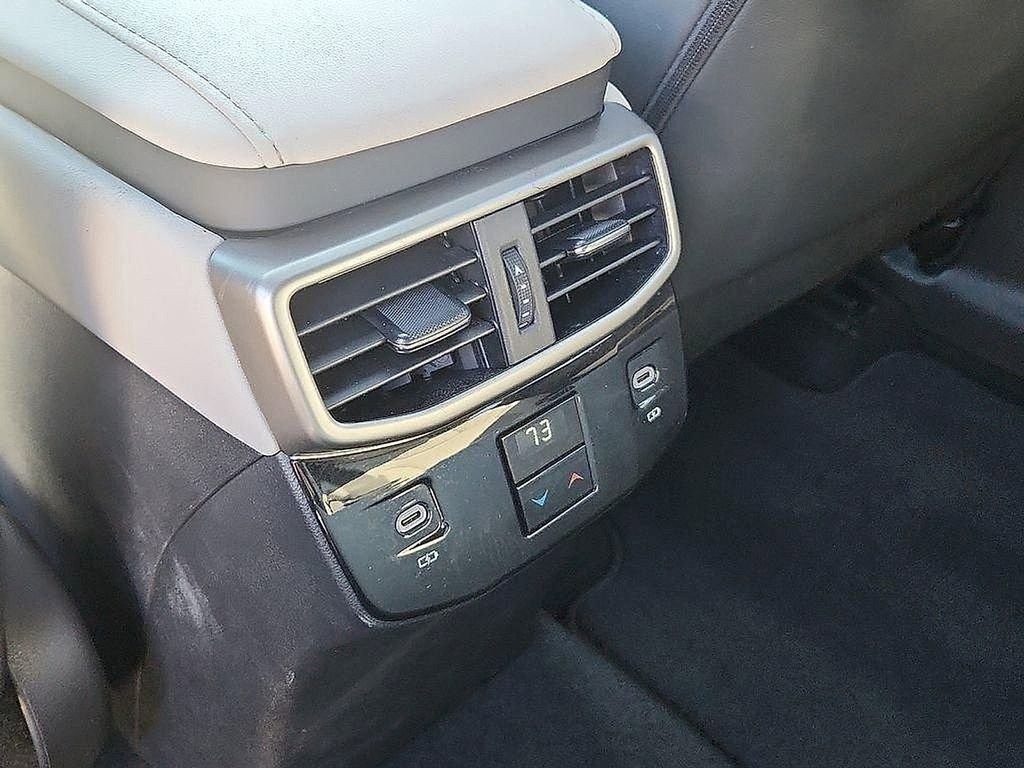 Used 2024 Lexus RX 350 Premium w/ Accessory Package (P2) image 11