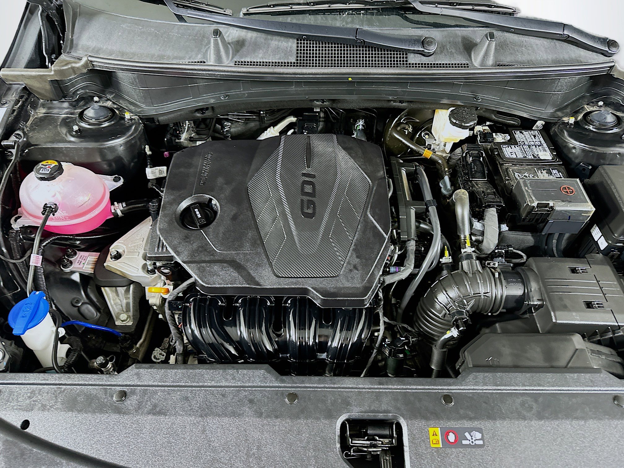 Used 2025 Kia Sportage LX image 32