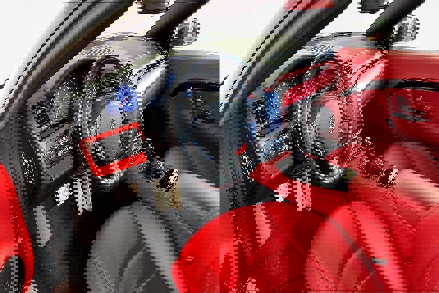 Used 2018 Maserati GranTurismo Convertible image 14