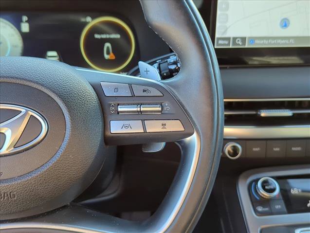 Used 2023 Hyundai Palisade Calligraphy image 17