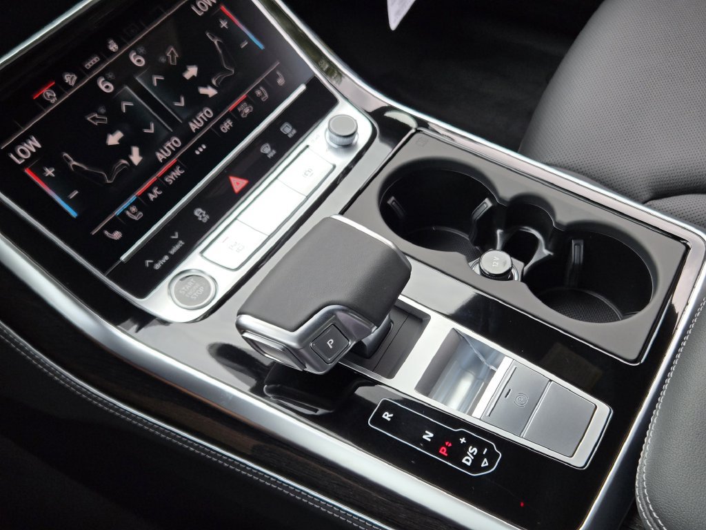 New 2026 Audi Q7 Premium Plus AWD/4WD image 25