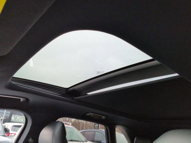 Used 2019 Lincoln MKC Reserve image 14