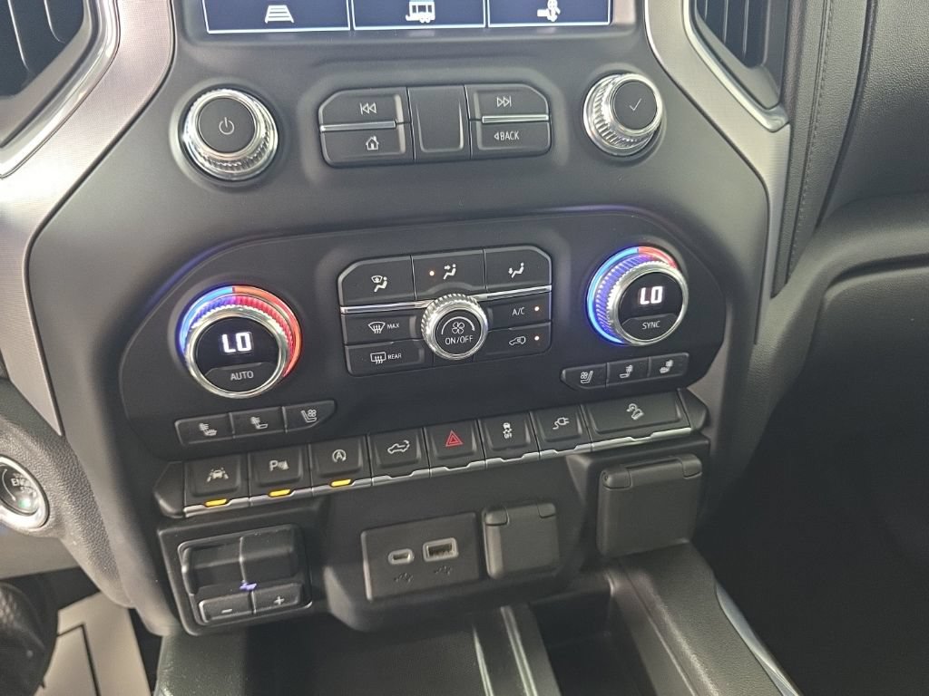 Used 2021 GMC Sierra 1500 SLT w/ SLT Premium Plus Package AWD/4WD image 19