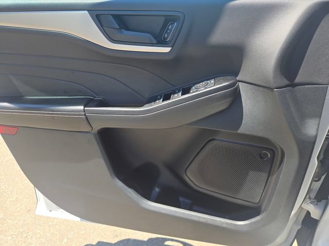 Used 2022 Ford Escape SE w/ Cold Weather Package AWD/4WD image 14