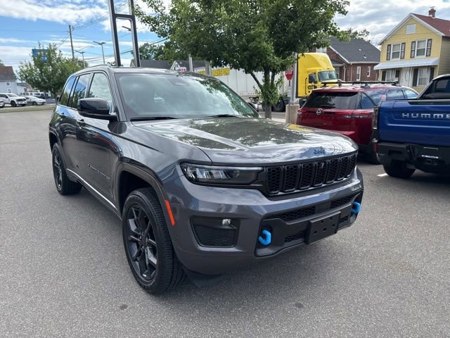 Used 2024 Jeep Grand Cherokee Limited 4xe AWD/4WD image 4