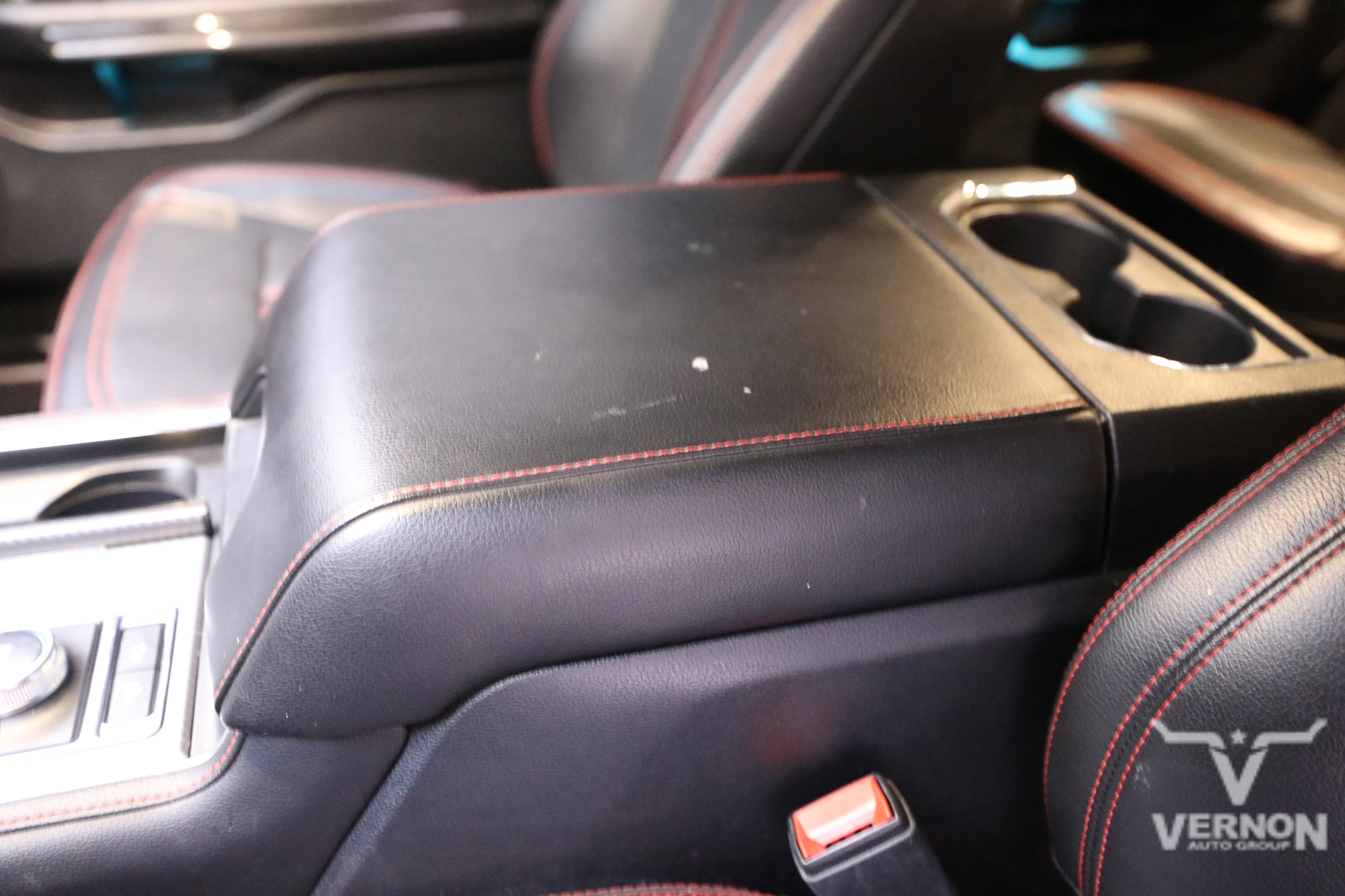 Used 2021 Ford Expedition Limited image 16