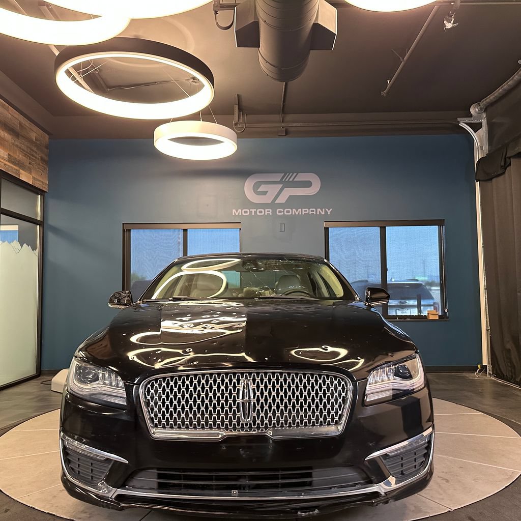 Used 2019 Lincoln MKZ Reserve FWD image 8