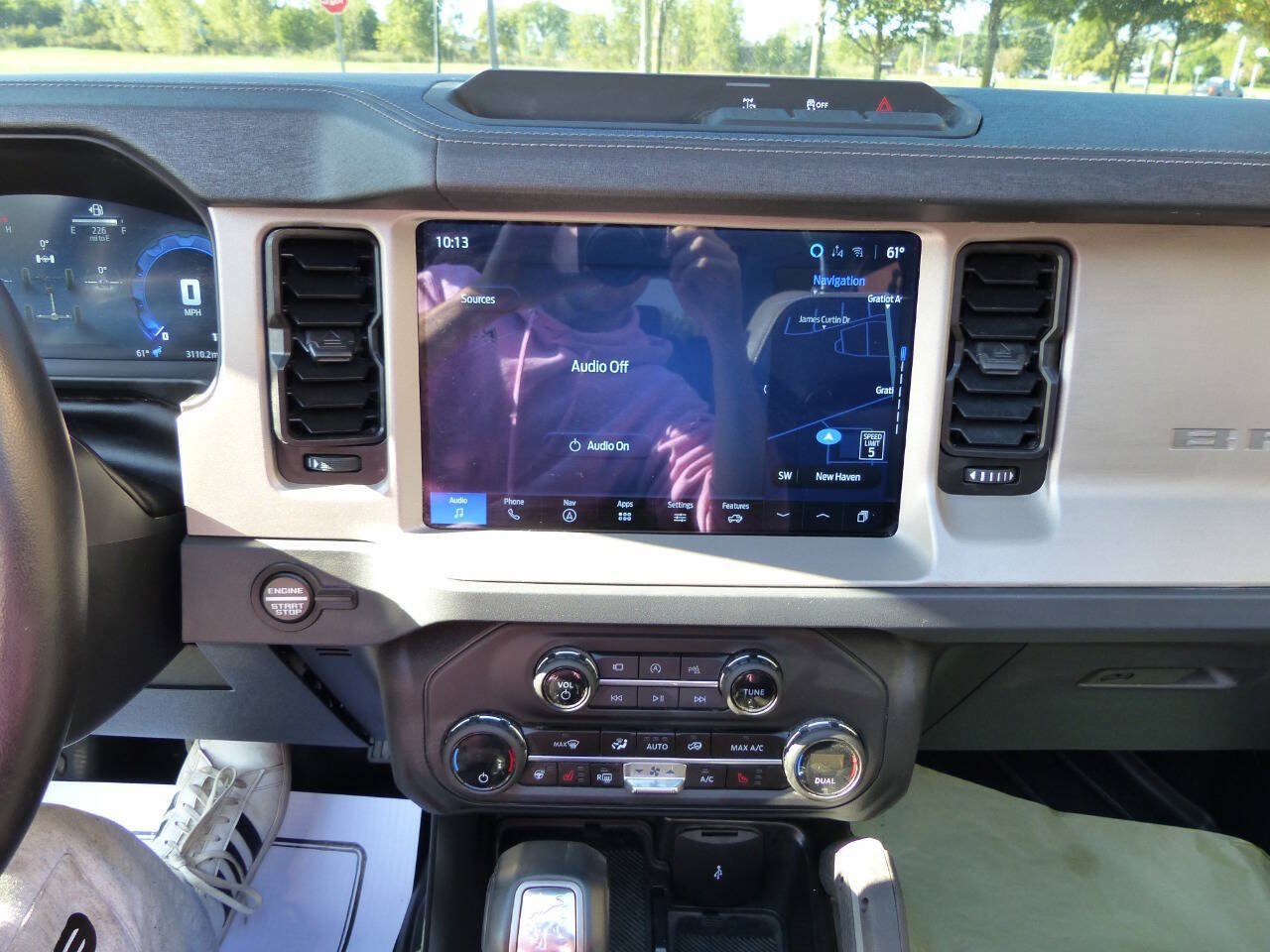 Used 2025 Ford Bronco Outer Banks AWD/4WD image 39