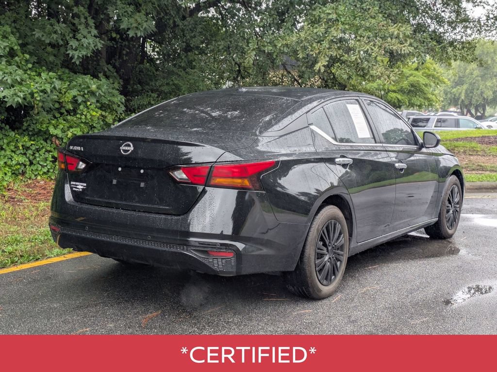 Used 2025 Nissan Altima 2.5 S FWD image 2