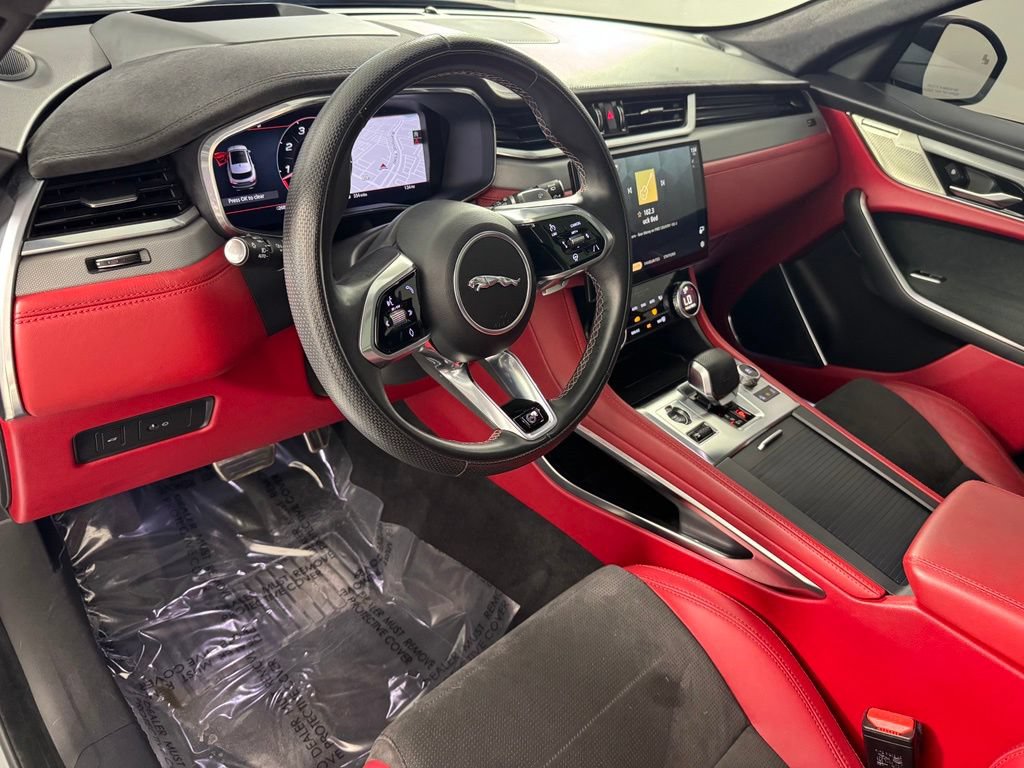 Used 2023 Jaguar F-PACE SVR AWD/4WD image 13