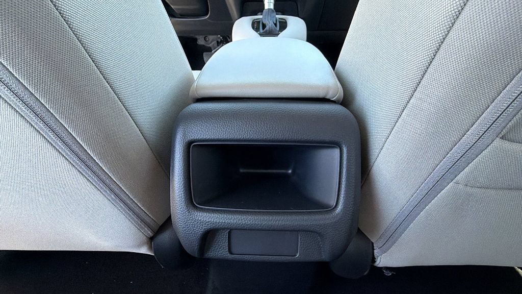 New 2027 Honda HR-V LX image 25