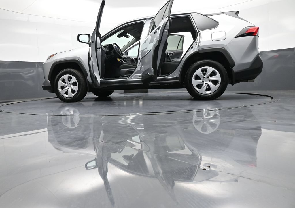 Certified 2024 Toyota RAV4 LE AWD/4WD image 48