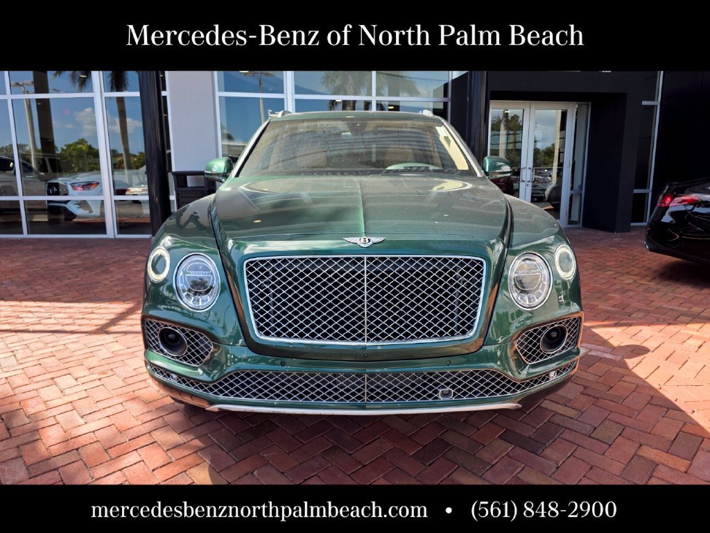 Used 2019 Bentley Bentayga AWD/4WD image 2