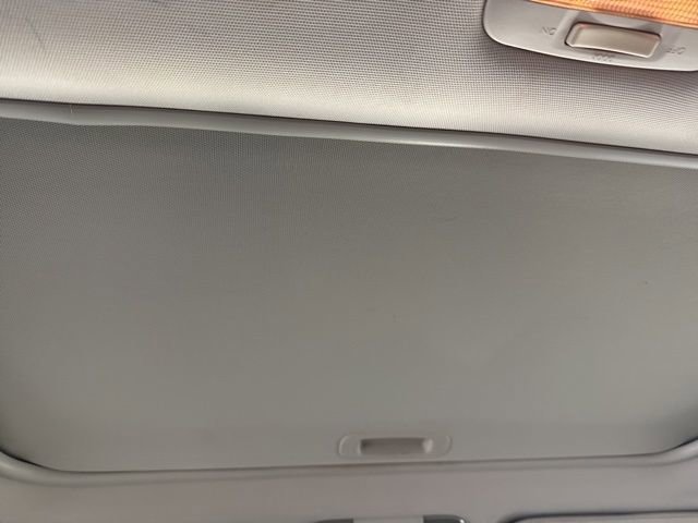 Used 2011 Subaru Outback 2.5i Limited image 26