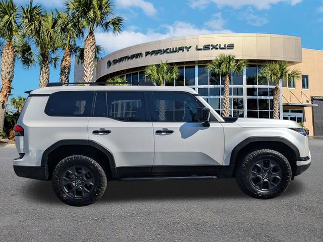 Used 2024 Lexus GX 550 image 33