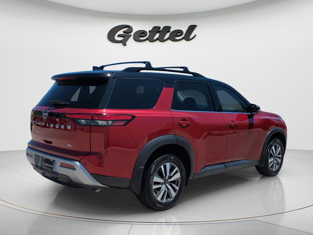 Certified 2024 Nissan Pathfinder SL FWD image 5