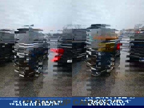 Used 2023 Ford Expedition Limited image 5