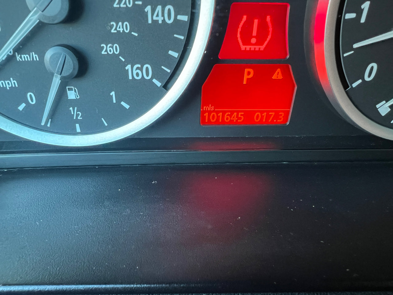 Used 2007 BMW 525xi Sedan image 22