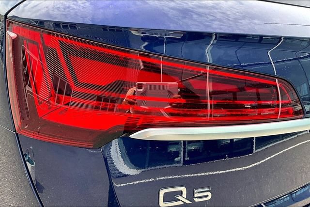 Certified 2022 Audi Q5 2.0T Premium Plus AWD/4WD image 22