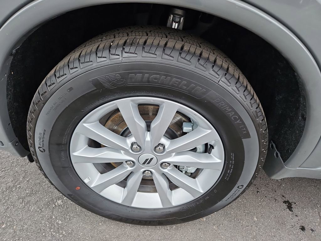 Used 2025 Dodge Durango GT image 34