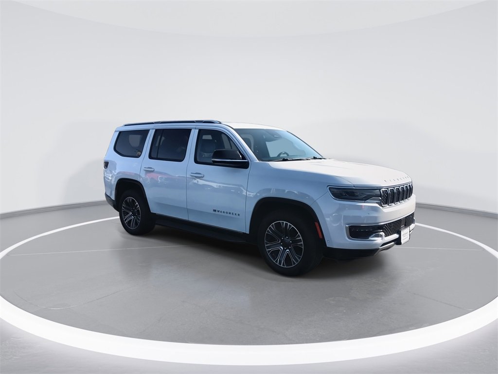 Used 2023 Jeep Wagoneer Series II image 2