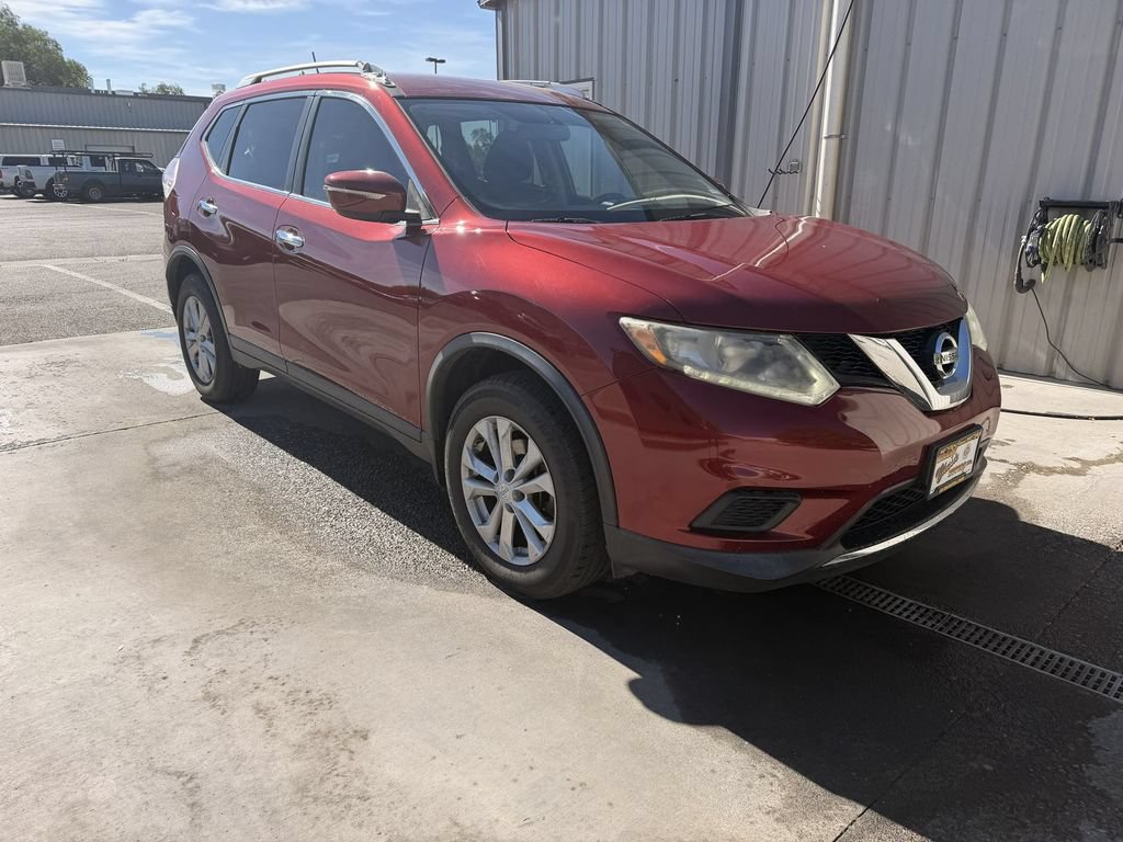 Used 2015 Nissan Rogue SV