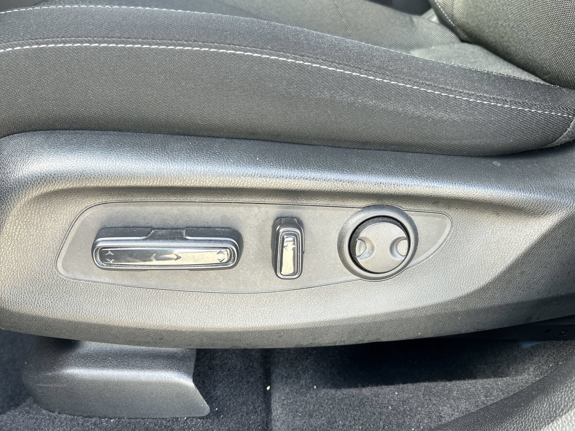 Certified 2024 Honda CR-V EX image 14
