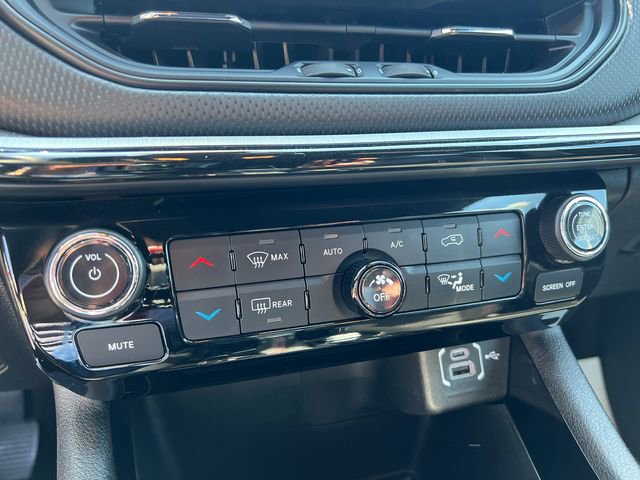 Certified 2025 Jeep Compass Trailhawk AWD/4WD image 19