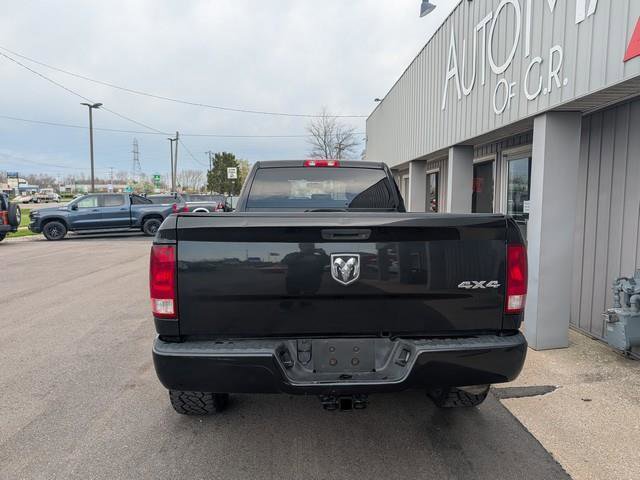 Used 2011 RAM 2500 ST w/ Protection Group AWD/4WD image 3