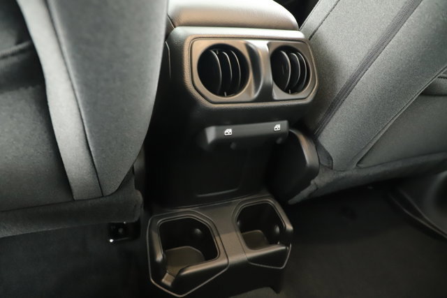 New 2025 Jeep Gladiator Sport image 25