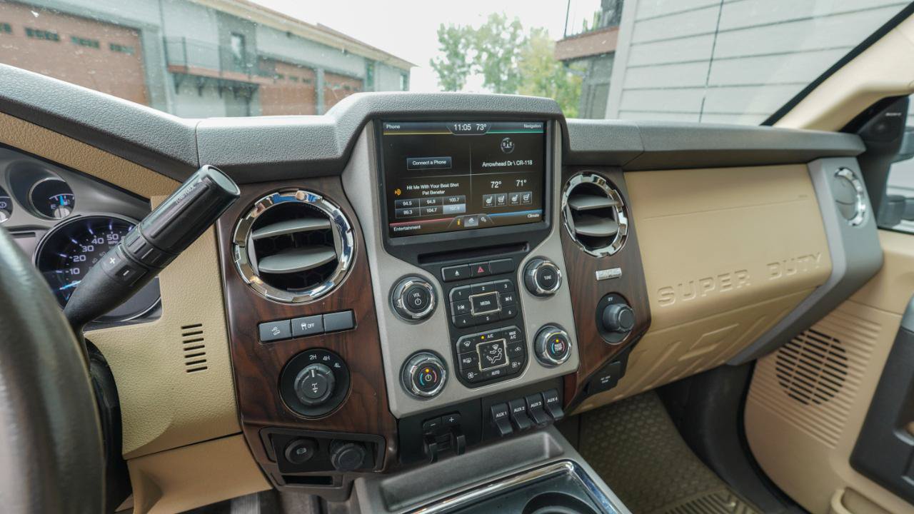 Used 2015 Ford F350 Lariat w/ Lariat Ultimate Package AWD/4WD image 31