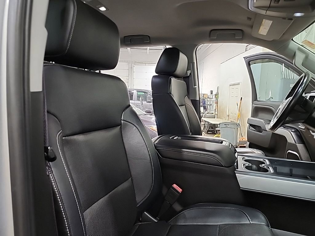 Used 2015 Chevrolet Silverado 2500 LTZ w/ Z71 Package, Off-Road AWD/4WD image 21