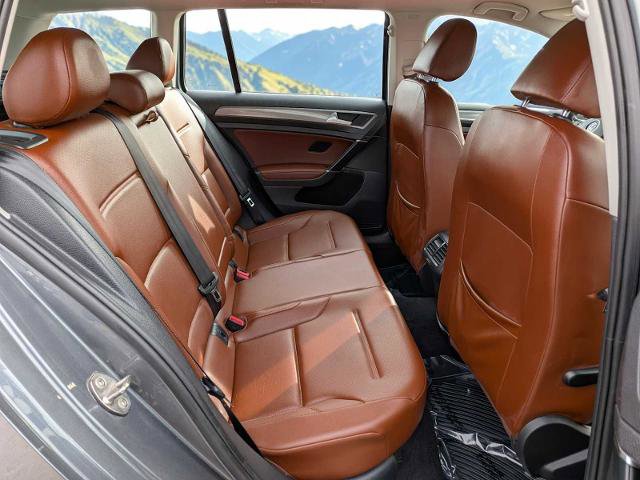 Used 2019 Volkswagen Golf Alltrack S image 22