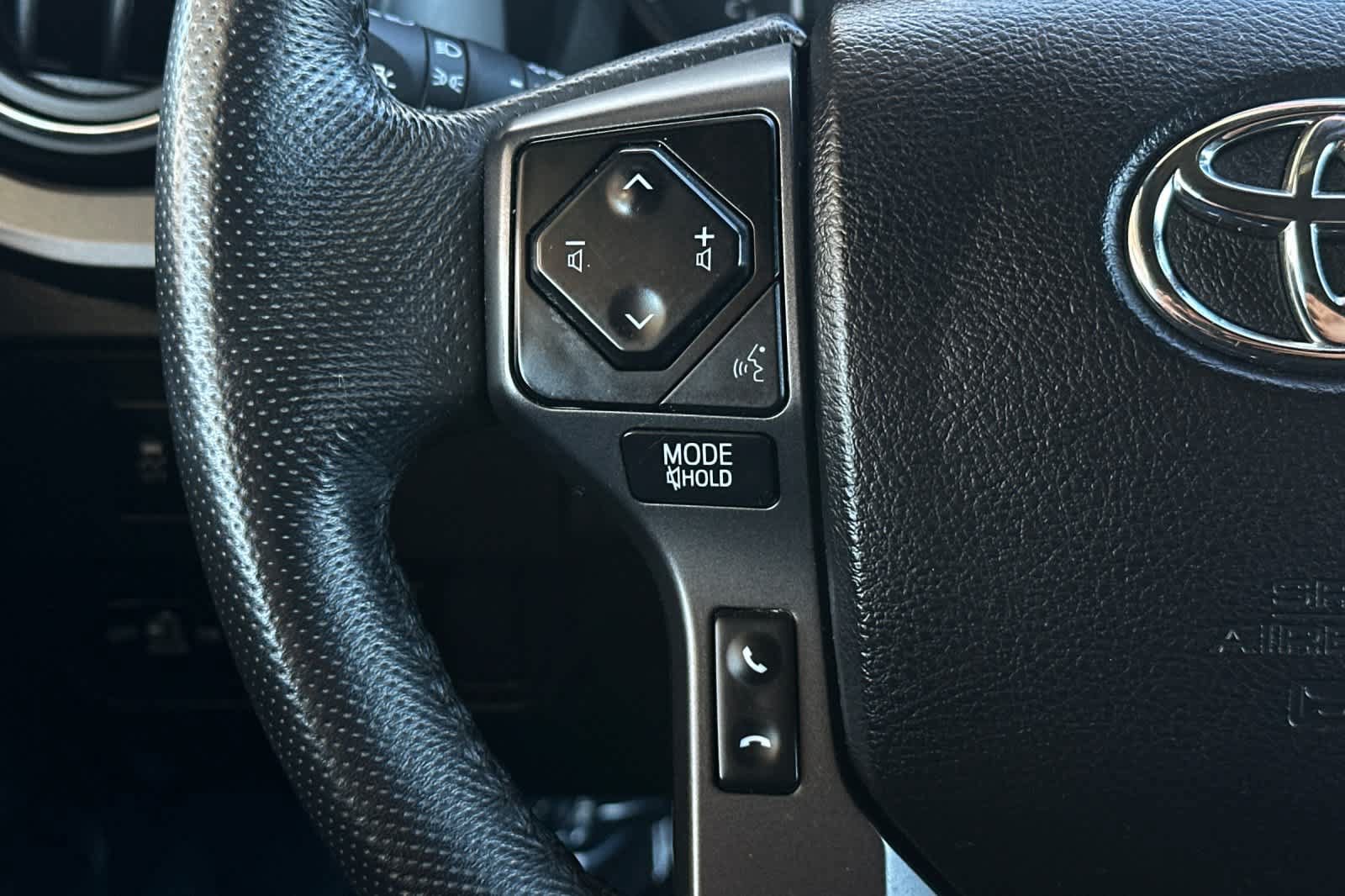 Used 2021 Toyota Tacoma TRD Sport w/ Technology Package RWD image 25