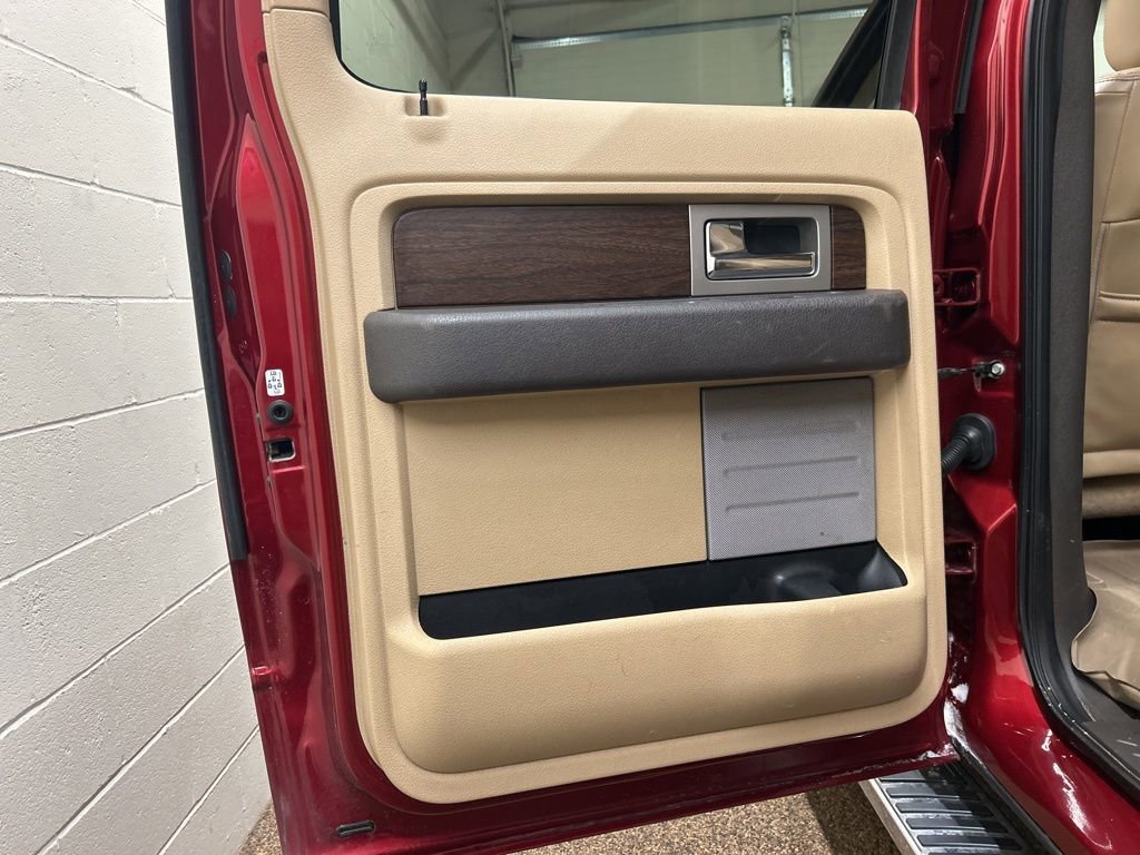 Used 2013 Ford F150 Lariat w/ Luxury Equipment Group image 12