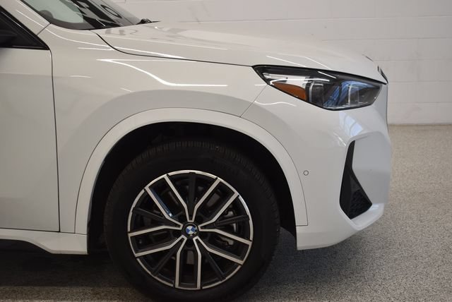 Used 2026 BMW X1 xDrive28i AWD/4WD image 13