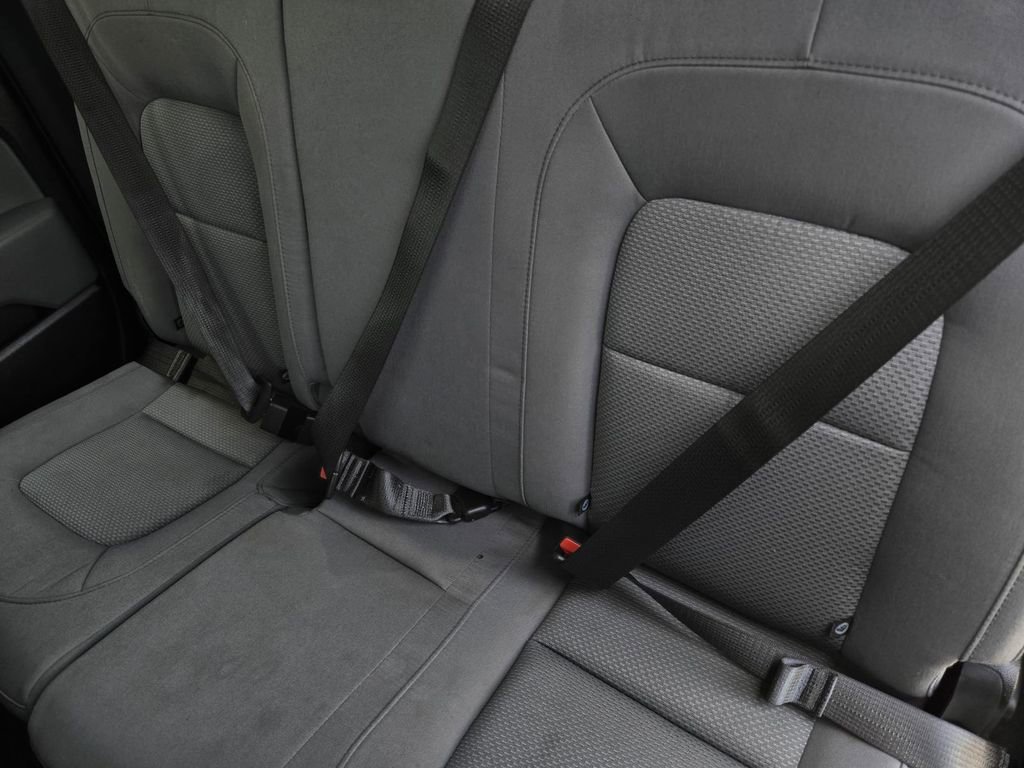 Used 2020 Chevrolet Colorado W/T w/ Custom Special Edition image 12