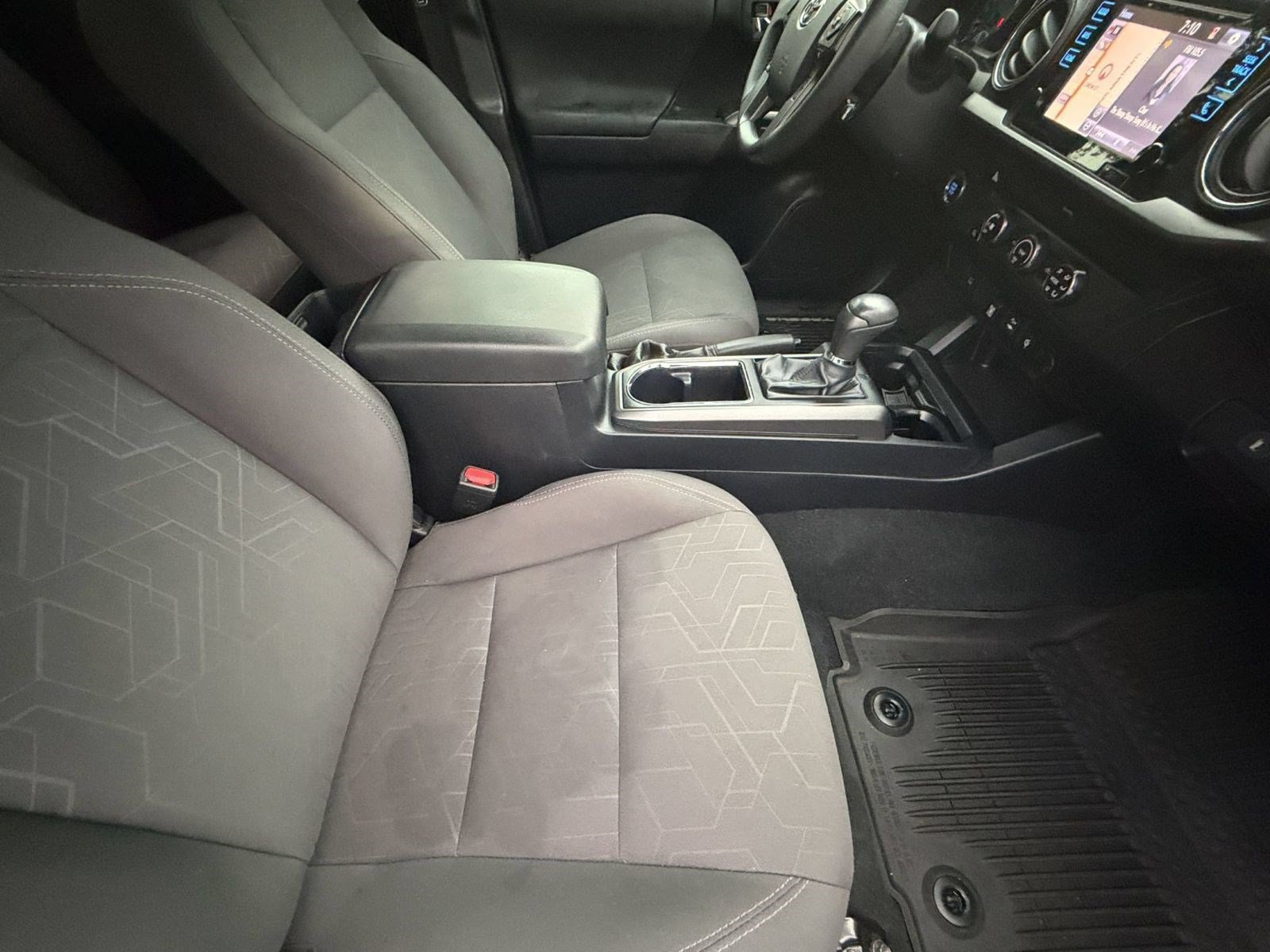 Used 2019 Toyota Tacoma TRD Off-Road RWD image 27