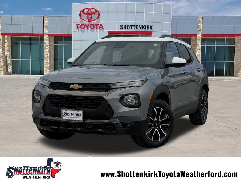 Used 2023 Chevrolet TrailBlazer ACTIV w/ Sun and Liftgate Package