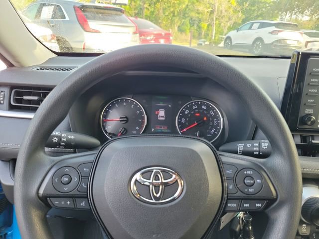 Used 2020 Toyota RAV4 LE w/ All Weather Liner Package image 19