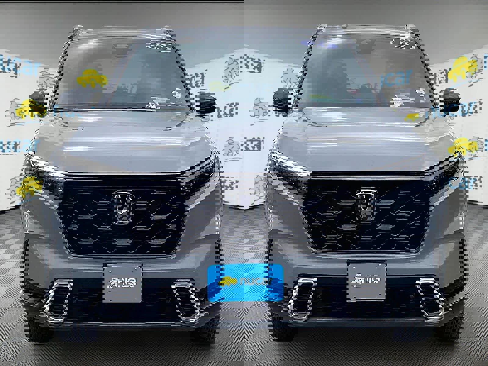 Used 2023 Honda CR-V Sport Touring image 2